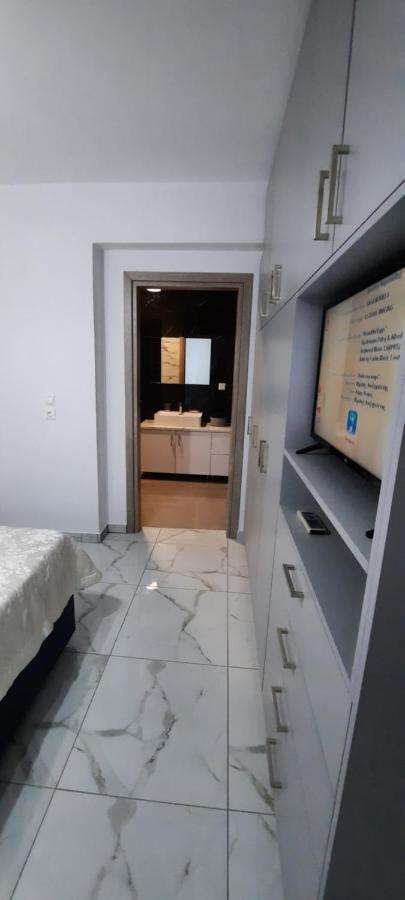 Νεόκτιστη Βίλα, Χώρα Πυθαγορείου 毕达哥利翁 外观 照片